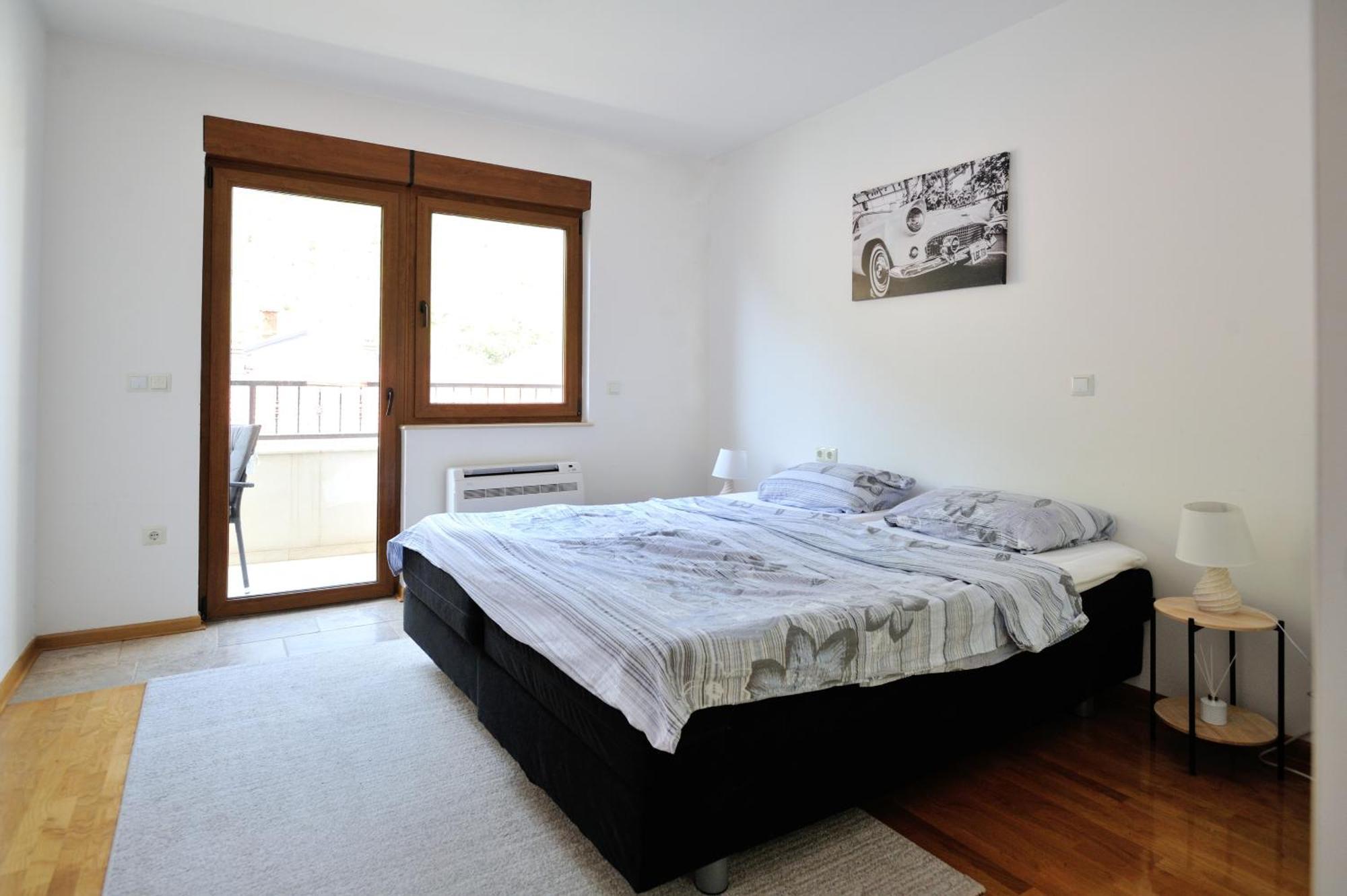 Captain'S Luxury Apartments موستار المظهر الخارجي الصورة