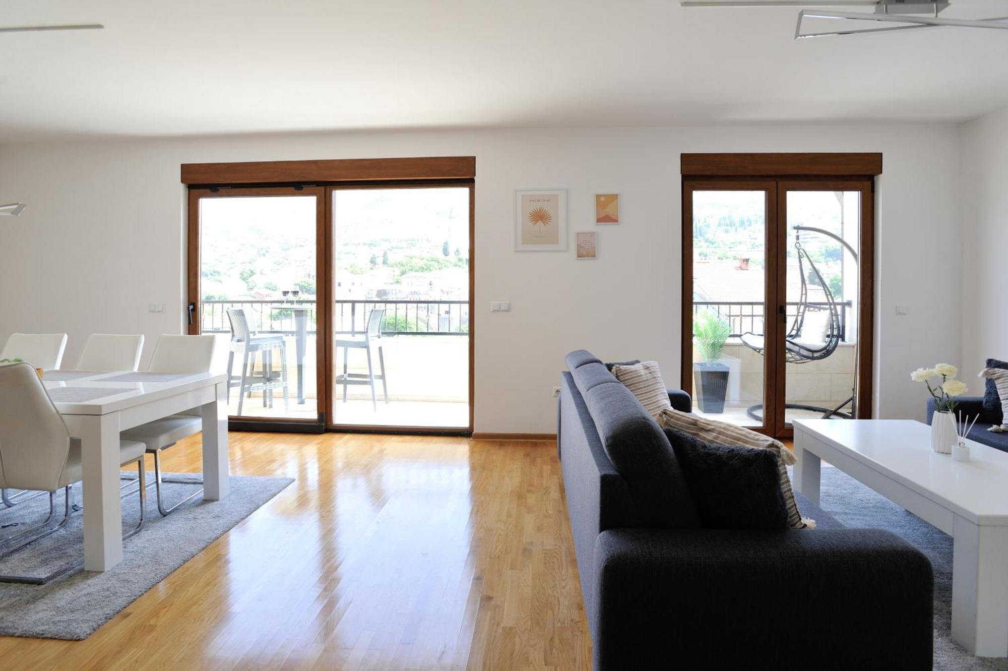 Captain'S Luxury Apartments موستار المظهر الخارجي الصورة
